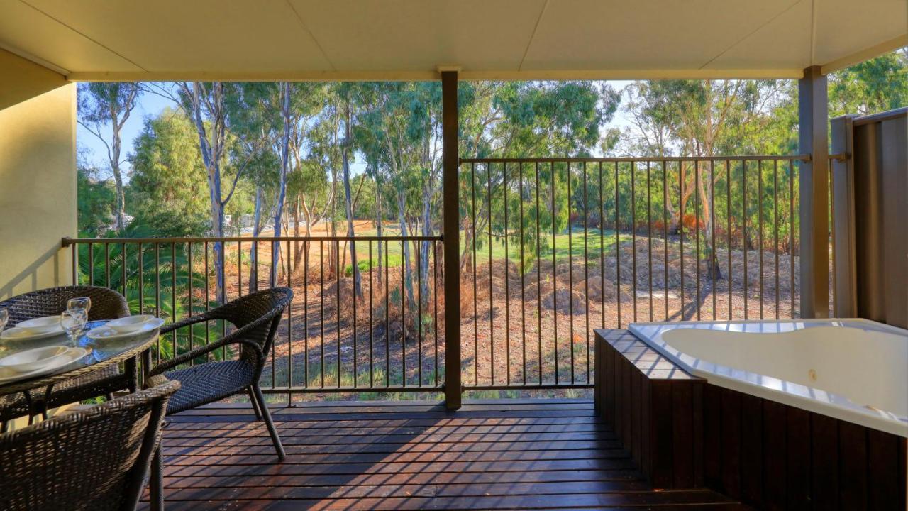 Bridges On Meninya Motel & Apartments Moama Luaran gambar